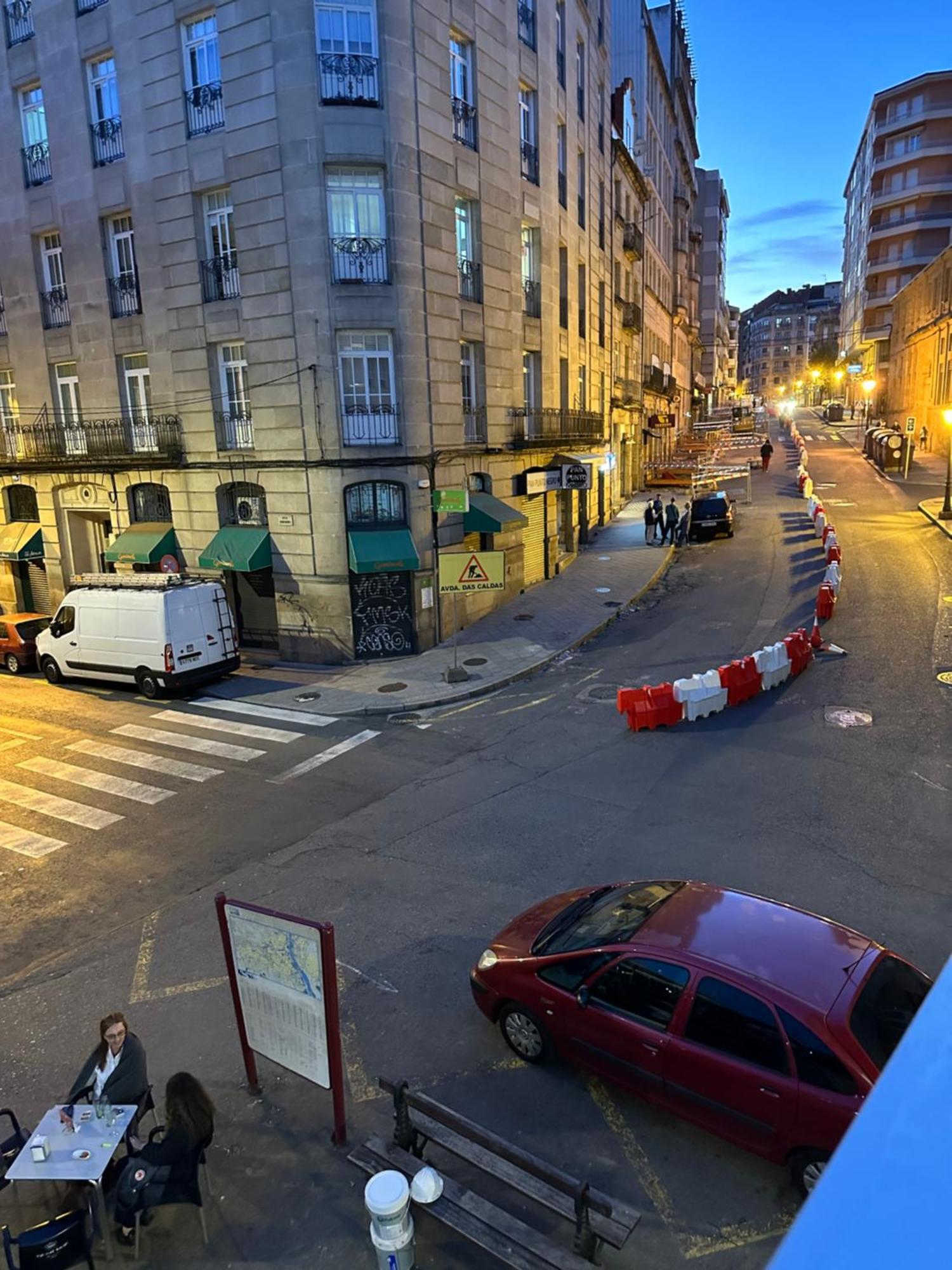 Apartamento Puente Romano 奥伦塞 外观 照片